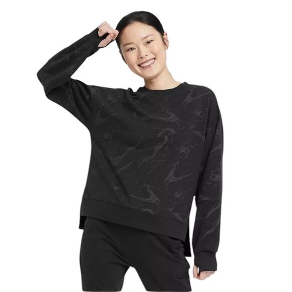 New All In Motion Black French Terry Crewneck Long Sleeve Pullover Sweatshirt XS - Picture 1 of 7